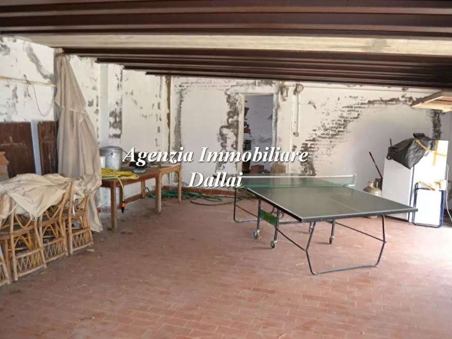 Immagine 34 di Villa in vendita  a Borgo San Lorenzo