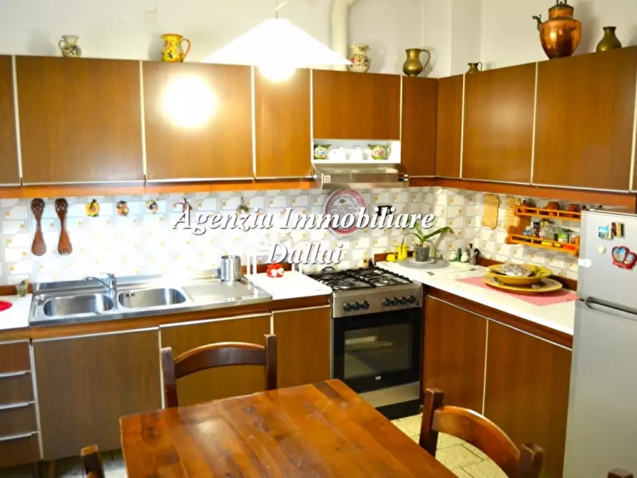 Immagine 3 di Appartamento in vendita  a Borgo San Lorenzo