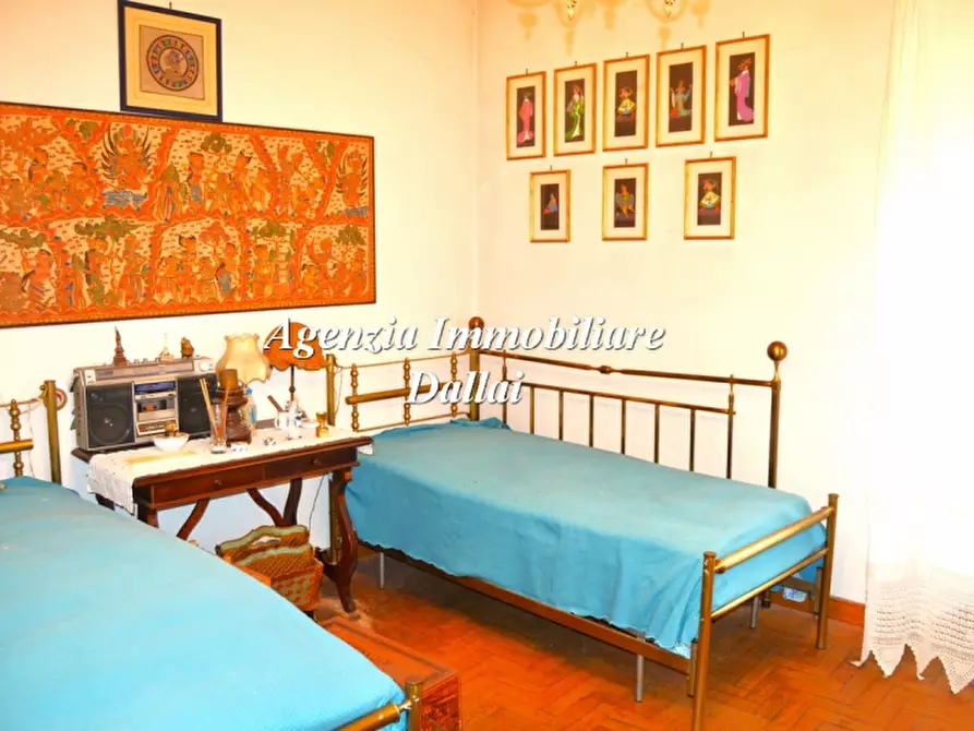 Immagine 10 di Appartamento in vendita  a Scarperia E San Piero