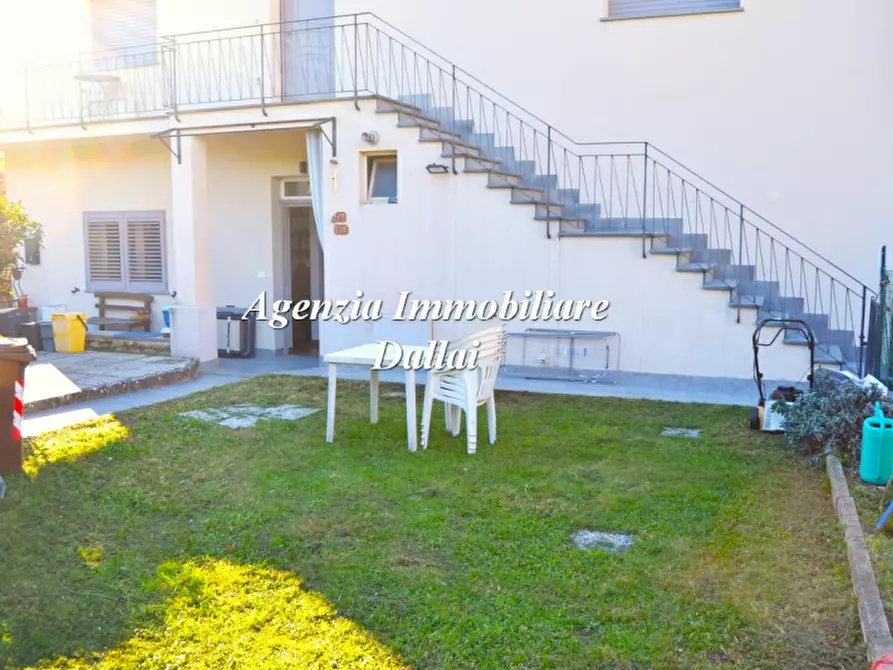 Immagine 15 di Casa bifamiliare in vendita  a Scarperia E San Piero