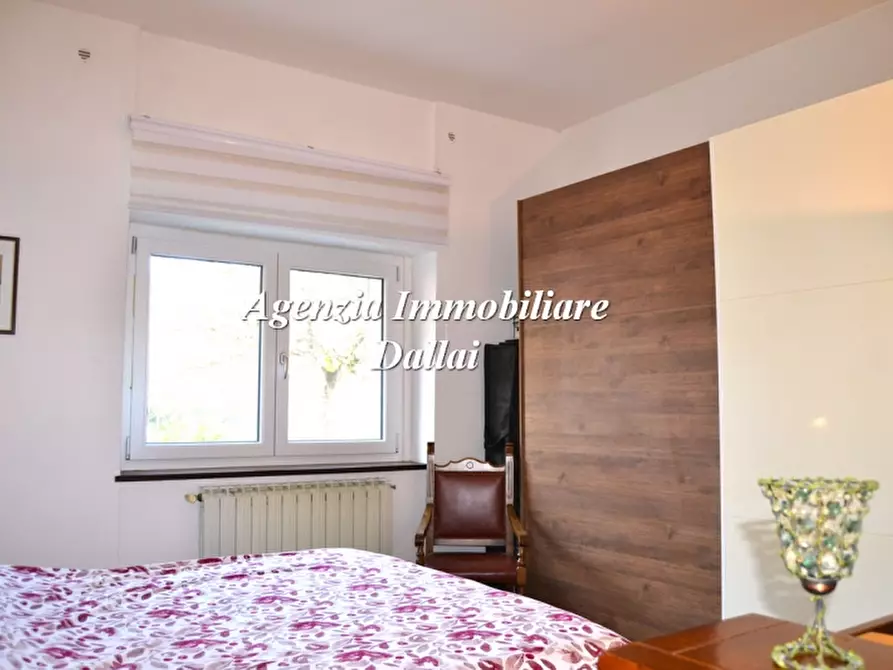 Immagine 7 di Casa bifamiliare in vendita  a Scarperia E San Piero