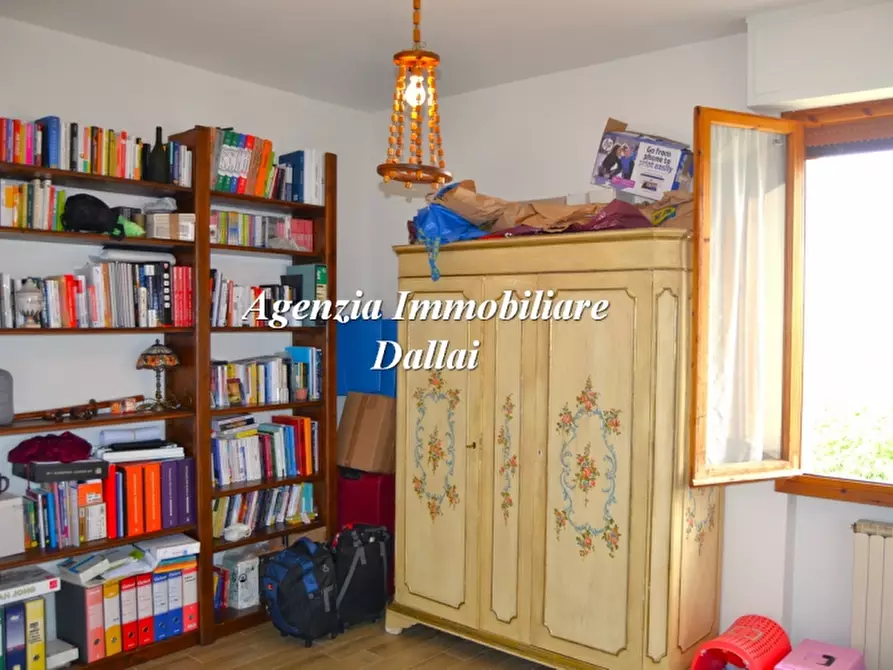 Immagine 17 di Appartamento in vendita  a Scarperia E San Piero