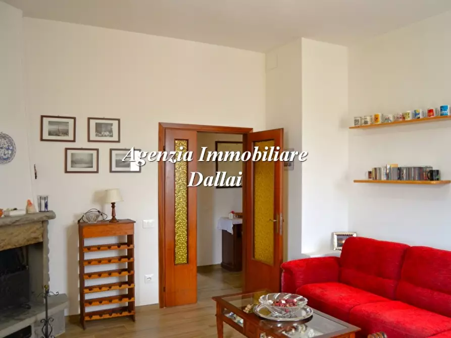 Immagine 2 di Appartamento in vendita  a Scarperia E San Piero