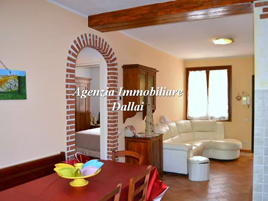 Immagine 2 di Appartamento in vendita  a Scarperia E San Piero