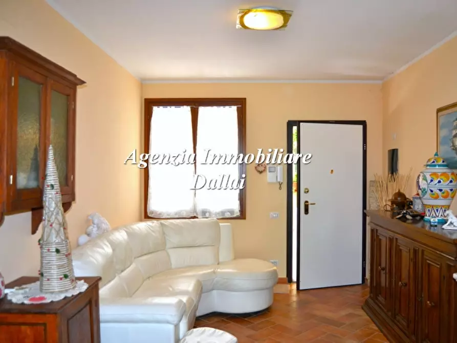 Immagine 1 di Appartamento in vendita  a Scarperia E San Piero