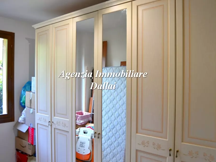 Immagine 10 di Appartamento in vendita  a Scarperia E San Piero