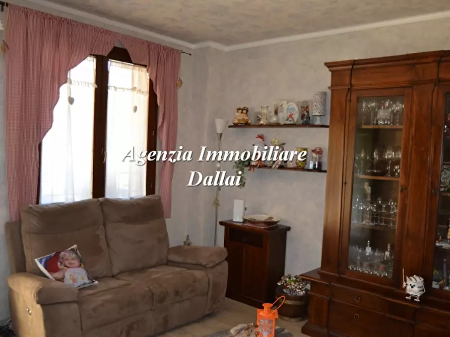 Immagine 32 di Villetta a schiera in vendita  a Scarperia E San Piero