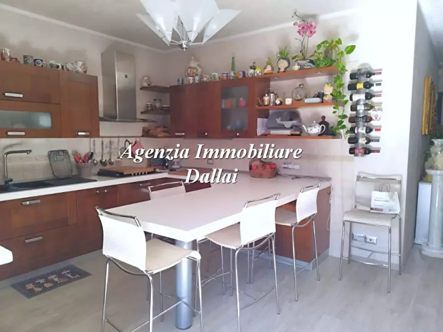 Immagine 4 di Villetta a schiera in vendita  a Scarperia E San Piero