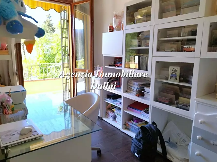 Immagine 6 di Villetta a schiera in vendita  a Scarperia E San Piero