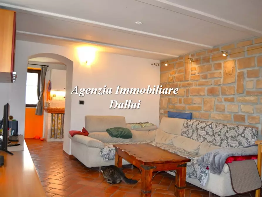 Immagine 6 di Casa colonica in vendita  a Scarperia E San Piero