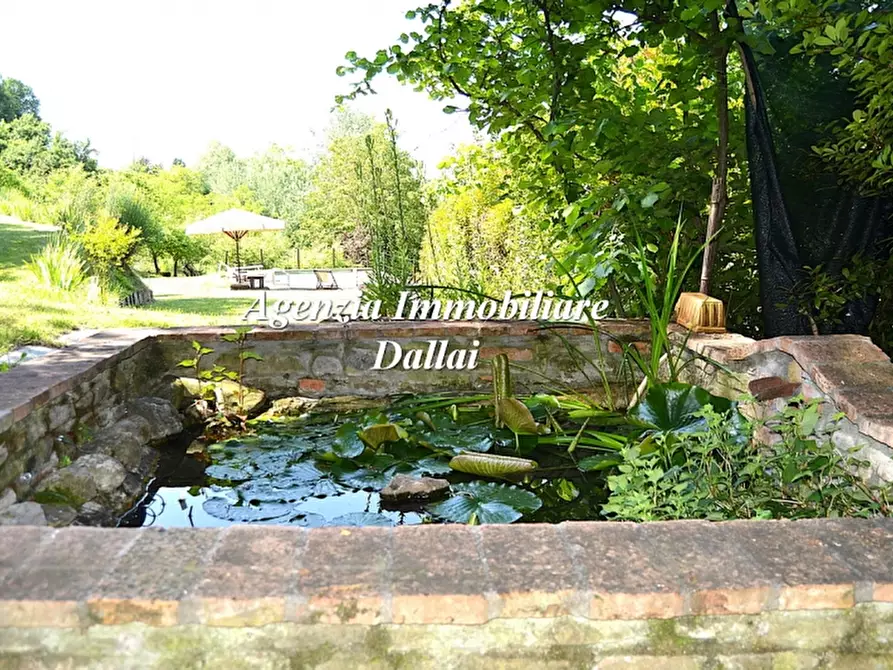 Immagine 36 di Rustico / casale in vendita  a Scarperia E San Piero