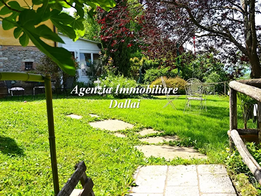 Immagine 14 di Rustico / casale in vendita  a Scarperia E San Piero