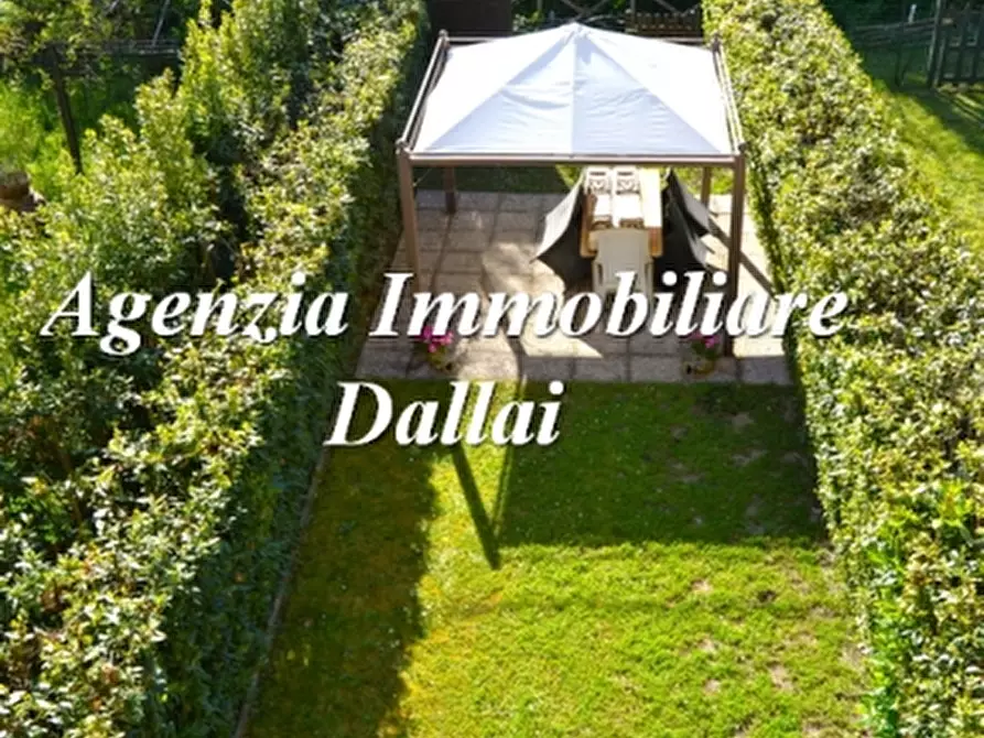 Immagine 10 di Casa indipendente in vendita  a Borgo San Lorenzo