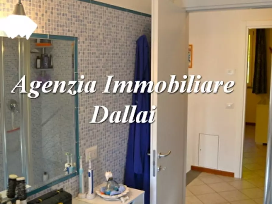 Immagine 29 di Casa indipendente in vendita  a Borgo San Lorenzo