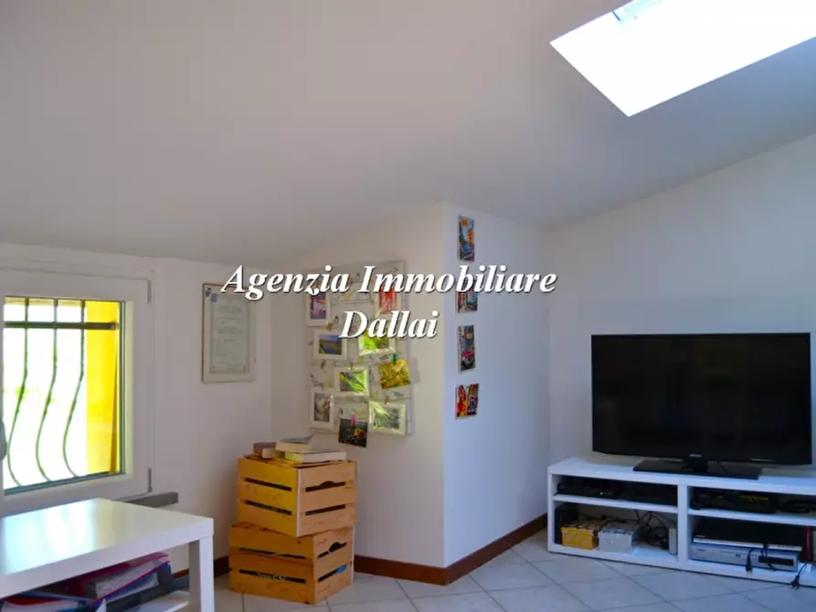 Immagine 30 di Casa indipendente in vendita  a Borgo San Lorenzo