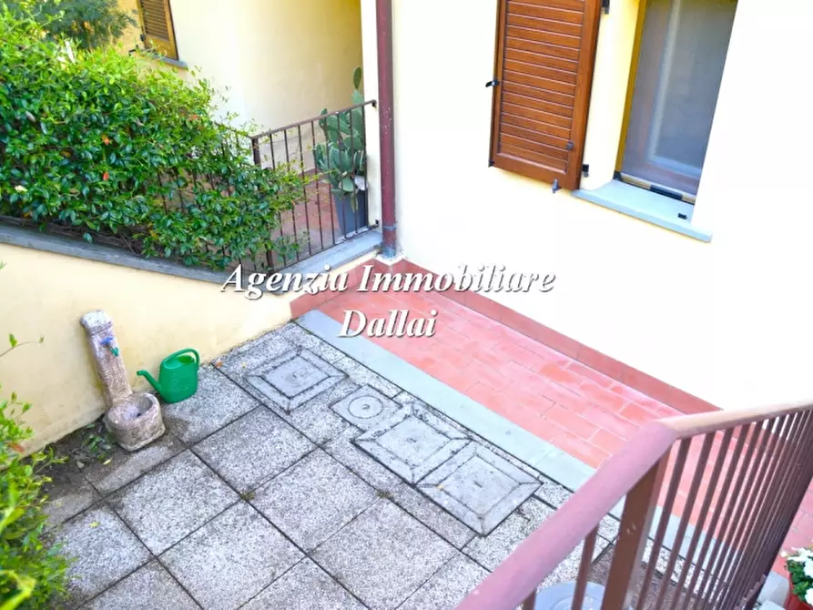 Immagine 38 di Casa indipendente in vendita  a Borgo San Lorenzo