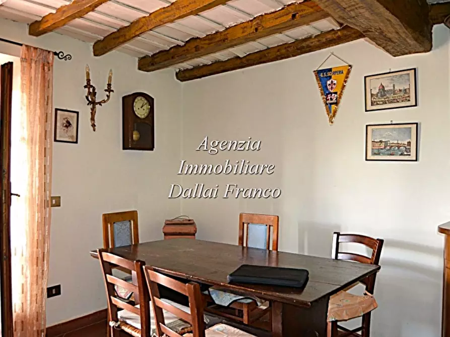 Immagine 23 di Casa colonica in vendita  a Scarperia E San Piero