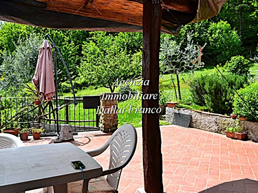 Immagine 35 di Casa colonica in vendita  a Scarperia E San Piero