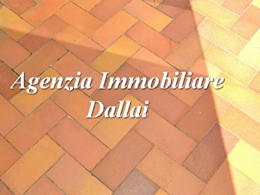 Immagine 26 di Villa in vendita  a Scarperia E San Piero