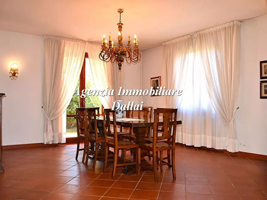 Immagine 40 di Villa in vendita  a Scarperia E San Piero