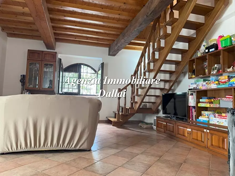 Immagine 7 di Terratetto in vendita  a Borgo San Lorenzo