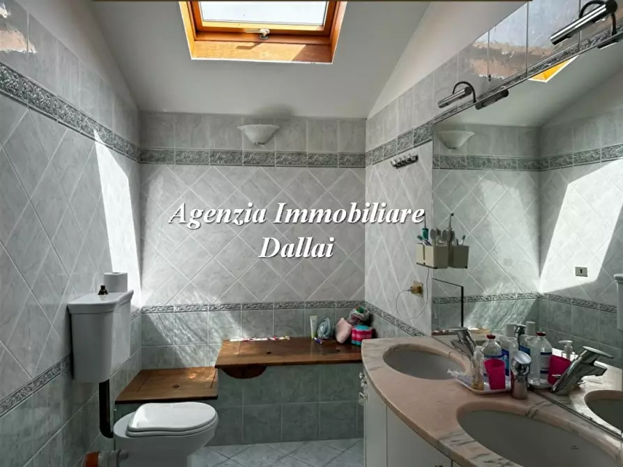 Immagine 15 di Terratetto in vendita  a Borgo San Lorenzo