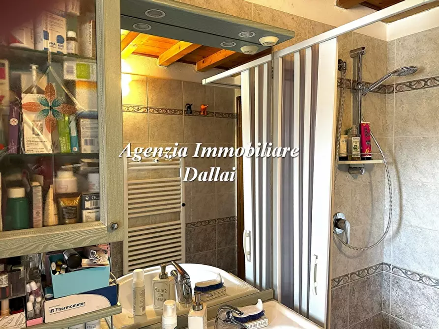 Immagine 24 di Terratetto in vendita  a Borgo San Lorenzo