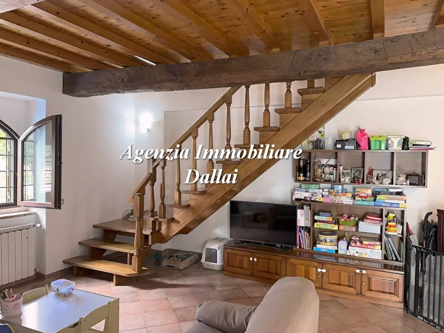 Immagine 29 di Terratetto in vendita  a Borgo San Lorenzo