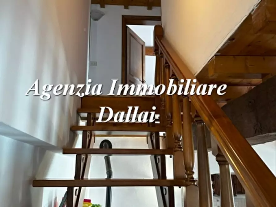 Immagine 32 di Terratetto in vendita  a Borgo San Lorenzo