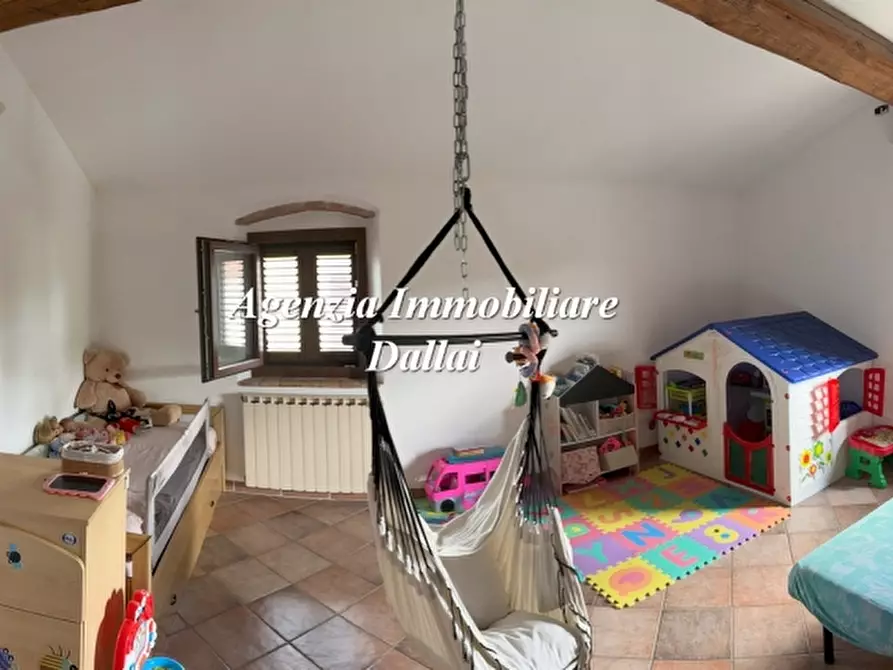 Immagine 9 di Terratetto in vendita  a Borgo San Lorenzo