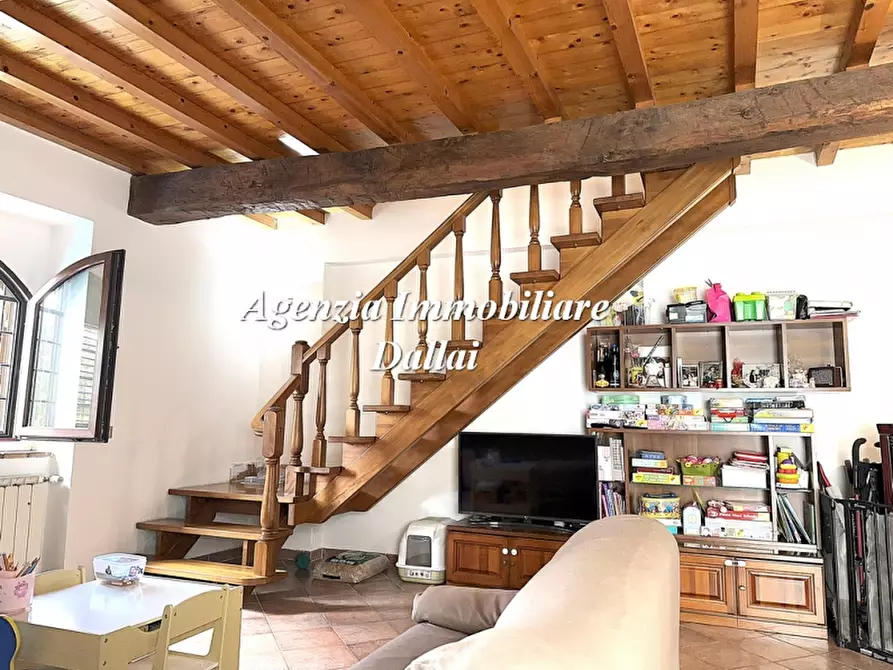 Immagine 4 di Terratetto in vendita  a Borgo San Lorenzo