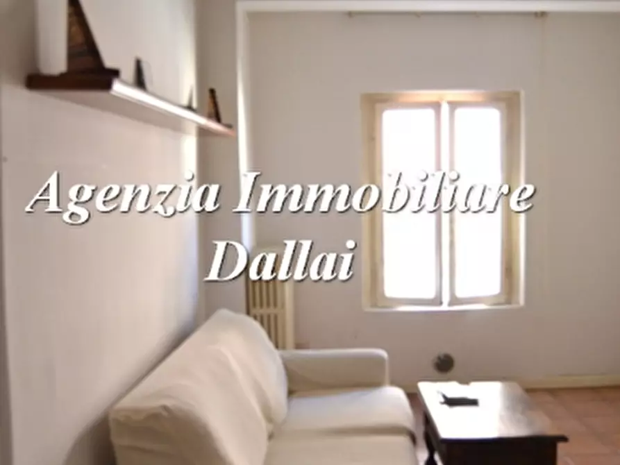 Immagine 9 di Negozio in vendita  a Scarperia E San Piero