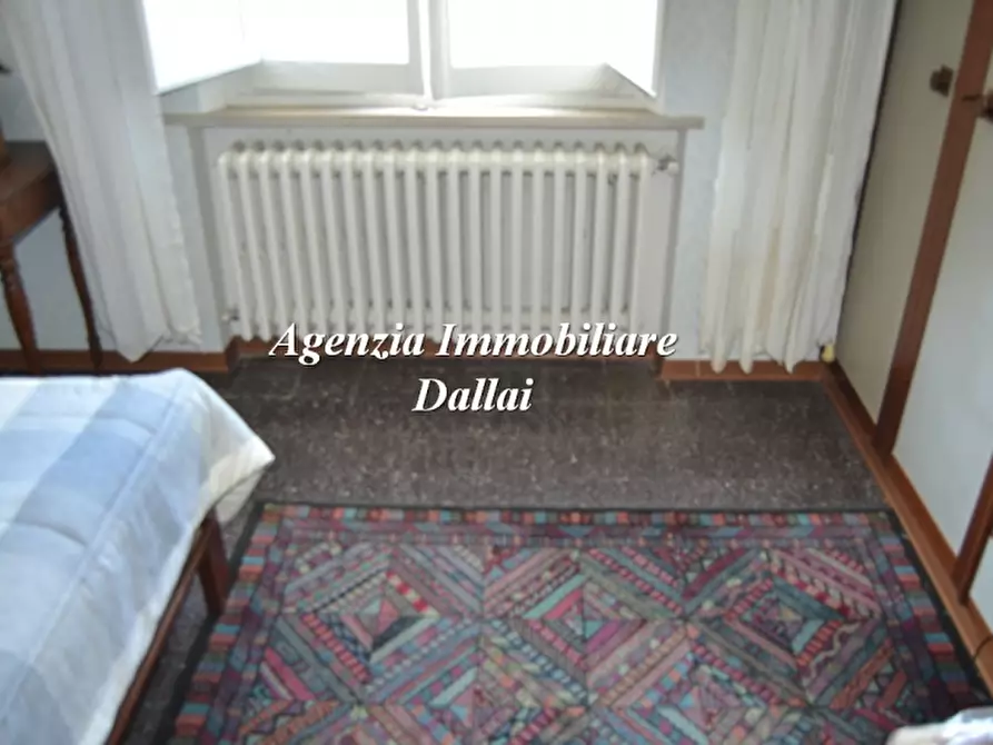 Immagine 36 di Villa in vendita  a Barberino Di Mugello