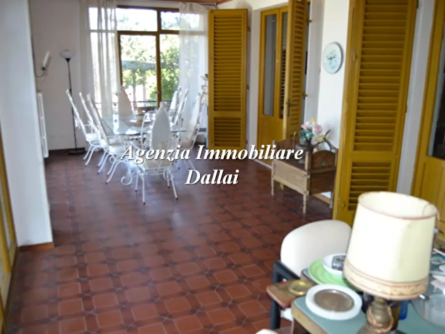 Immagine 14 di Villa in vendita  a Barberino Di Mugello