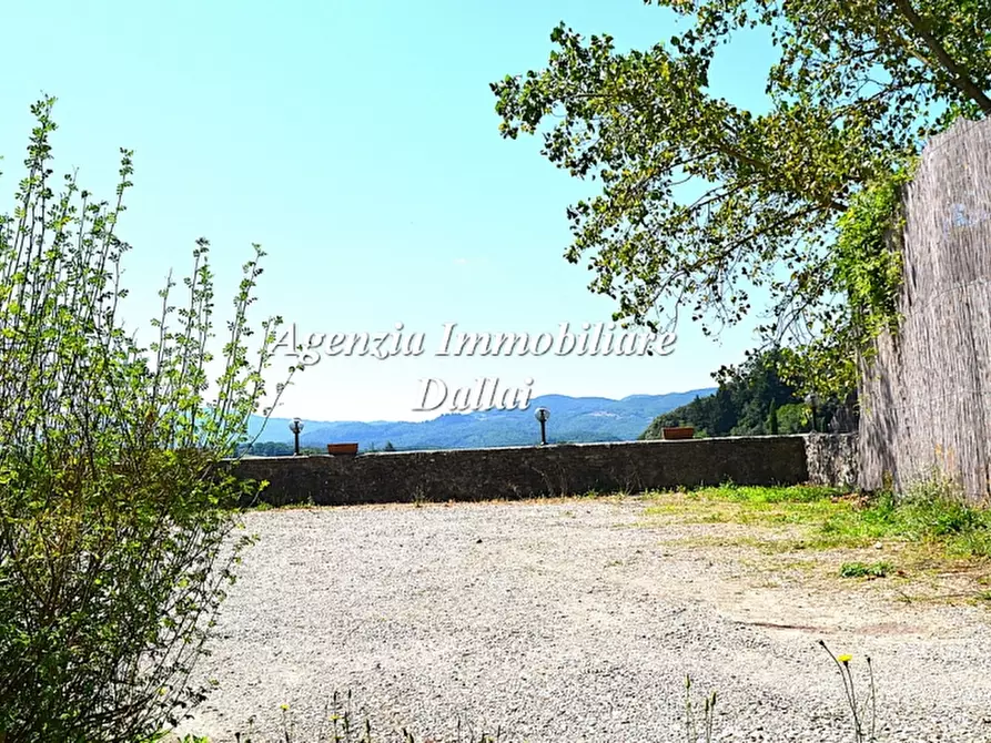 Immagine 15 di Azienda agricola in vendita  a Barberino Di Mugello