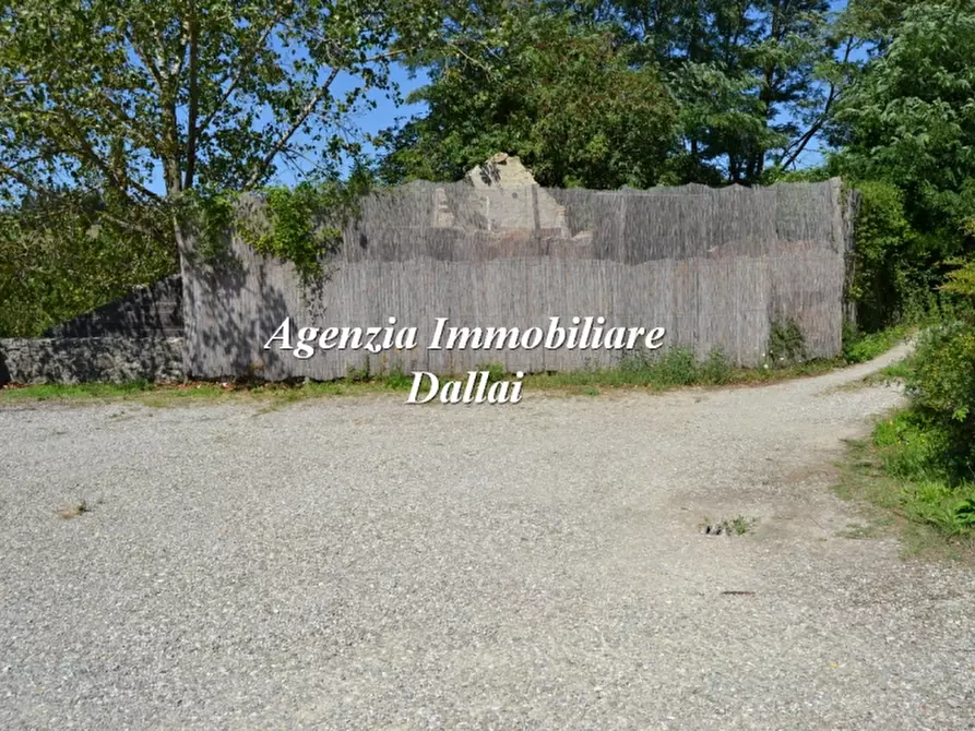 Immagine 17 di Azienda agricola in vendita  a Barberino Di Mugello