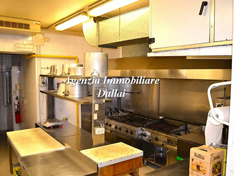 Immagine 9 di Azienda agricola in vendita  a Barberino Di Mugello