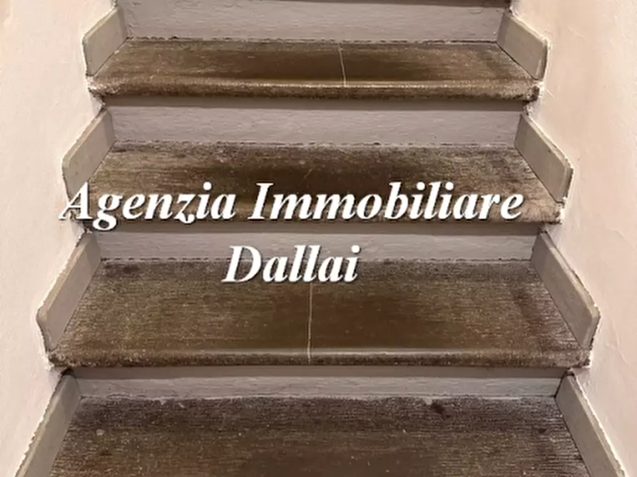 Immagine 21 di Terratetto in vendita  a Scarperia E San Piero