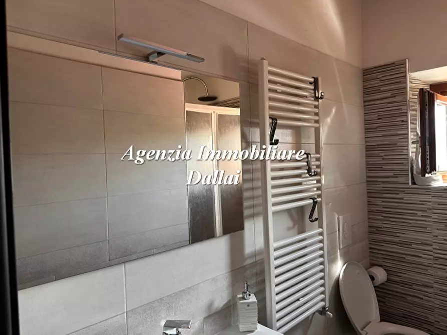 Immagine 10 di Terratetto in vendita  a Scarperia E San Piero