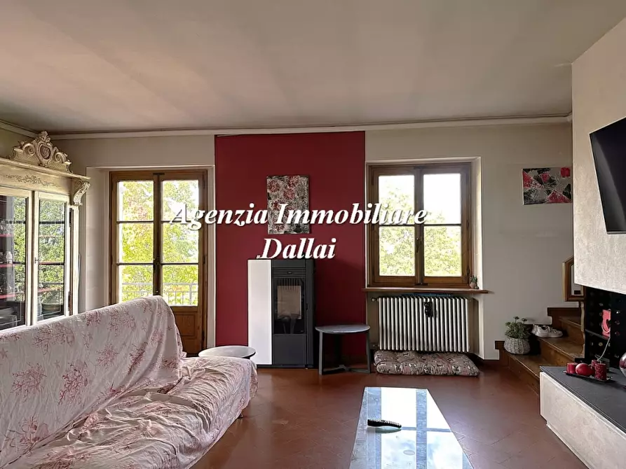 Immagine 16 di Villa in vendita  a Borgo San Lorenzo