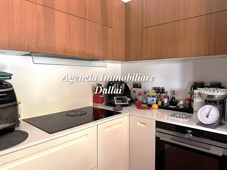 Immagine 21 di Villa in vendita  a Borgo San Lorenzo