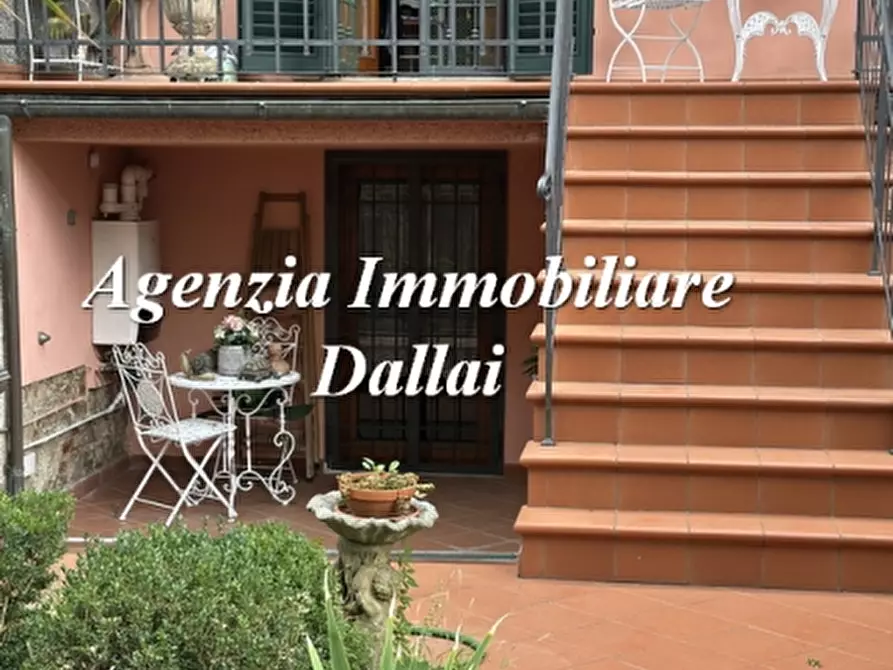 Immagine 28 di Terratetto in vendita  a Firenze