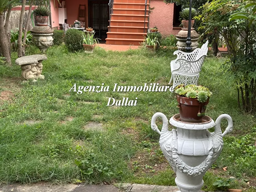 Immagine 29 di Terratetto in vendita  a Firenze