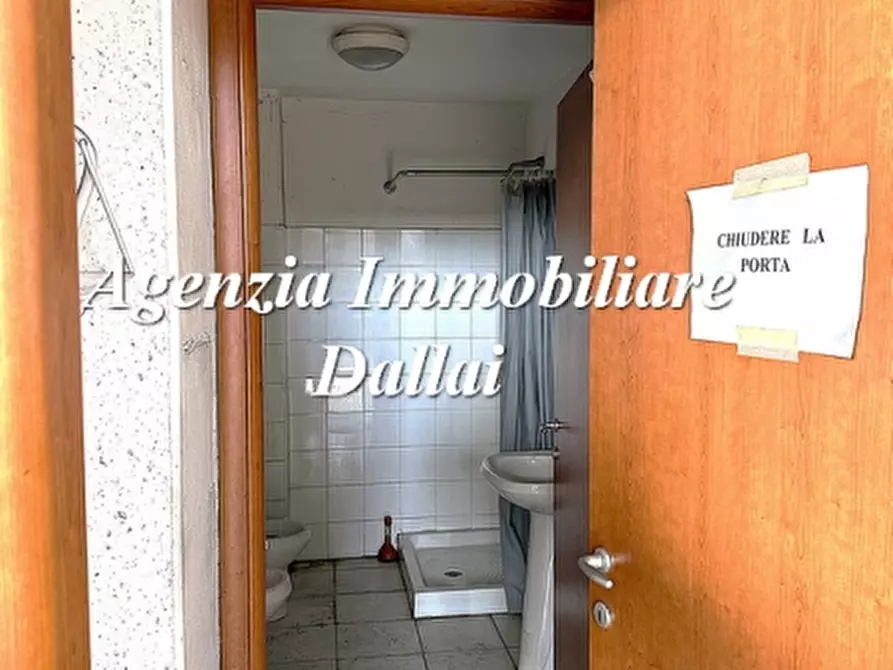 Immagine 9 di Capannone industriale in affitto  a Borgo San Lorenzo