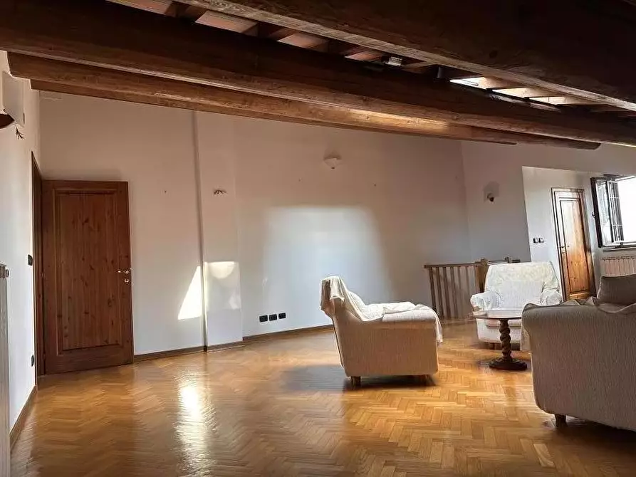 Immagine 13 di Appartamento in vendita  in Via Roma 29 a Scarperia E San Piero