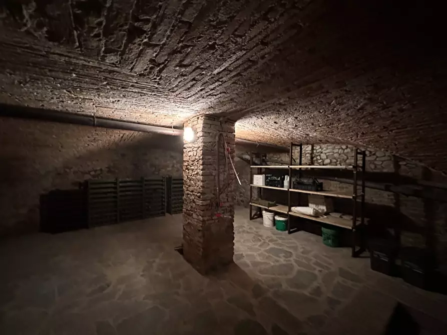 Immagine 27 di Appartamento in vendita  in Via Roma 29 a Scarperia E San Piero