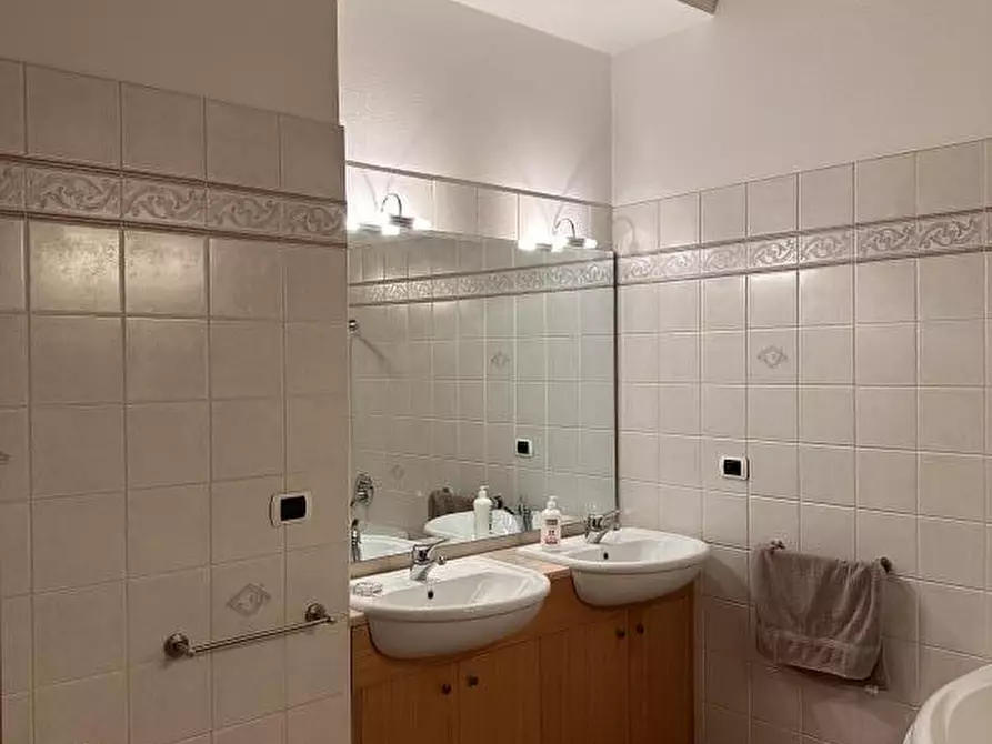 Immagine 5 di Appartamento in vendita  in Via Roma 29 a Scarperia E San Piero