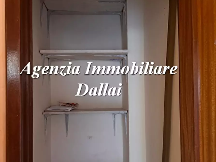 Immagine 15 di Appartamento in vendita  a Borgo San Lorenzo