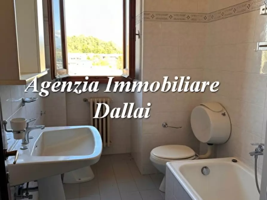 Immagine 7 di Appartamento in vendita  a Borgo San Lorenzo