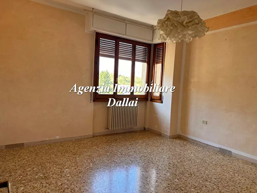 Immagine 13 di Appartamento in vendita  a Borgo San Lorenzo